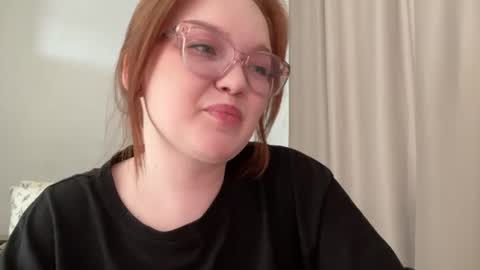 eva_kittenn online show from 06/30/26, 02:29