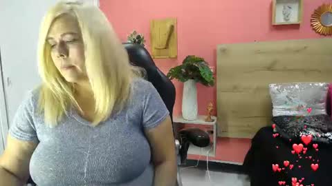 eva_love49 online show from 06/30/26, 06:20