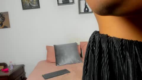 eva_malia online show from 03/27/26, 09:36