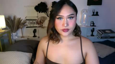 Queen Eva Mazikeen online show from 01/09/26, 12:13