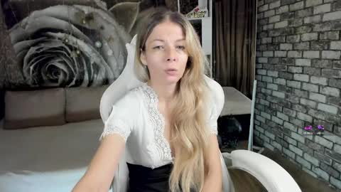 Eva online show from 04/03/26, 02:15