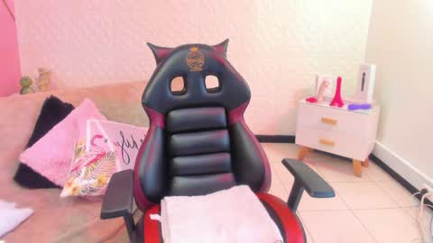 Eva  online show from 03/30/26, 02:29