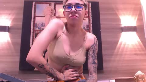 Eva cute online show from 01/17/26, 11:48
