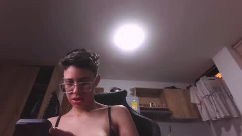 Eva cute online show from 03/24/26, 12:48