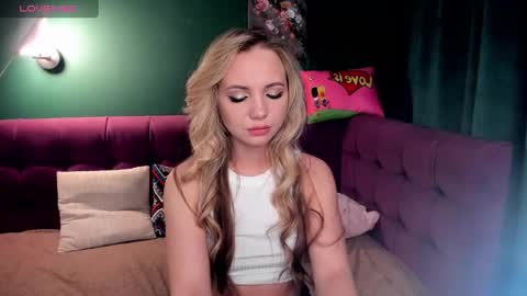 Eva 3 online show from 02/06/25, 05:03