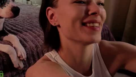 Eva online show from 12/14/25, 02:44