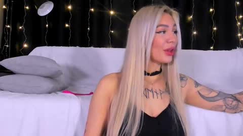 Eva online show from 02/03/26, 06:11