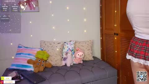 Snapshot of eva_rosse69 chatting on 02/15/26, 12:03 Eva online show from 02/15/26, 12:03