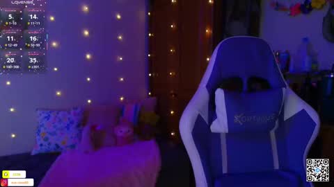 Snapshot of eva_rosse69 chatting on 02/21/26, 12:06 Eva online show from 02/21/26, 12:06