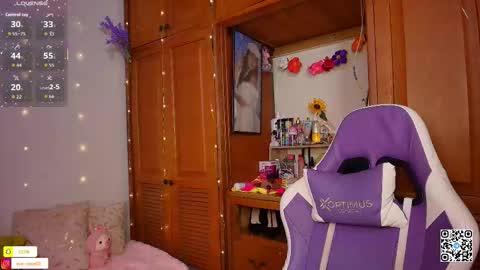 Snapshot of eva_rosse69 chatting on 03/01/26, 12:07 Eva online show from 03/01/26, 12:07