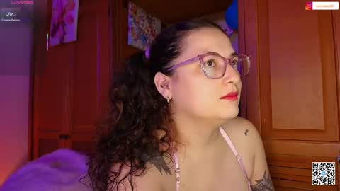Eva  online show from 05/17/26, 12:01
