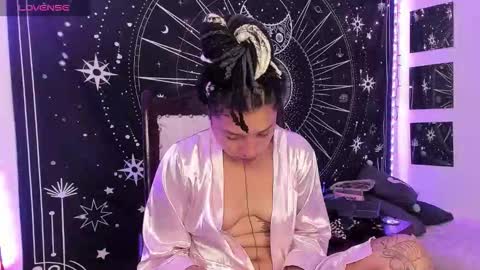 Snapshot of eva_sanderslee chatting on 10/02/25, 07:15 Eva online show from 10/02/25, 07:15