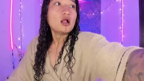 Eva  online show from 06/07/26, 10:30