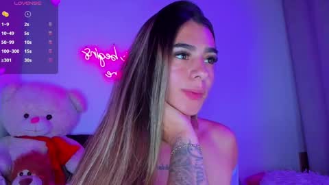 Eva Shinee online show from 09/10/25, 11:38