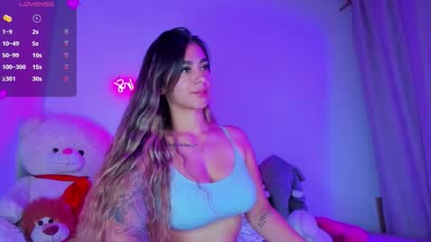 Eva Shinee online show from 10/27/25, 11:25