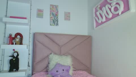 Eva Sin online show from 04/01/26, 11:35