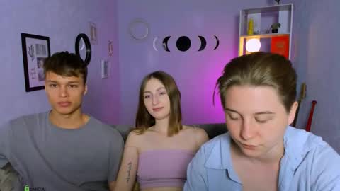 Eva online show from 09/10/25, 05:51