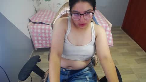 eva_smit_t online show from 12/23/25, 02:42