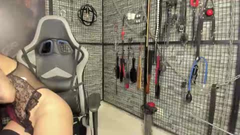 EVA INDEPENDENT MODEL online show from 03/21/26, 10:35