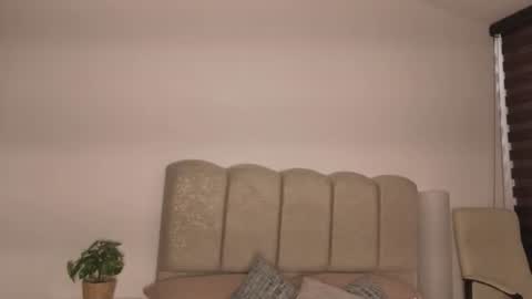 evaa_jonness online show from 06/20/26, 12:19