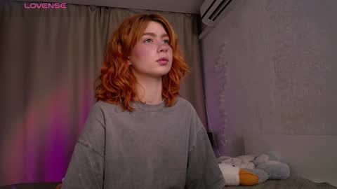 Eva online show from 11/02/25, 02:52