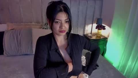 julieth online show from 06/16/26, 07:49