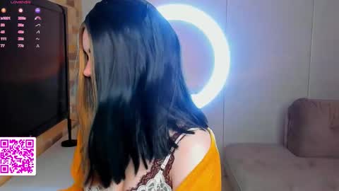 Snapshot of evablimey chatting on 09/20/25, 05:08 Eva online show from 09/20/25, 05:08