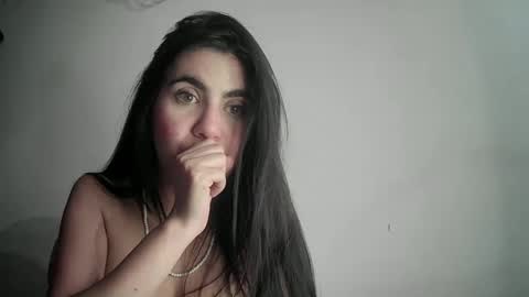 Snapshot of evacollins12 chatting on 02/08/25, 04:36 evacollins12 online show from 02/08/25, 04:36