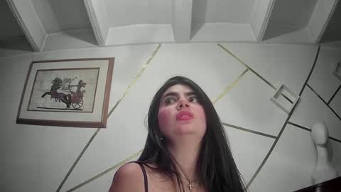 Snapshot of evacollins12 chatting on 02/14/25, 02:18 evacollins12 online show from 02/14/25, 02:18