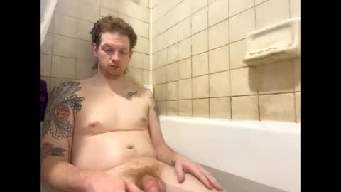 Snapshot of evageniex chatting on 02/13/26, 01:51 evageniex online show from 02/13/26, 01:51