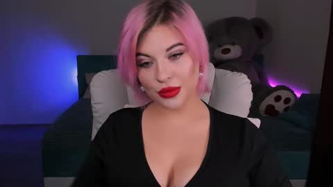 Snapshot of evaharve chatting on 12/13/24, 11:06 Eva online show from 12/13/24, 11:06