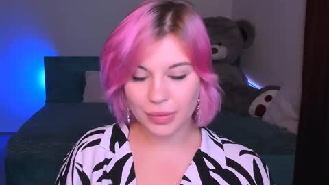 Snapshot of evaharve chatting on 12/24/24, 02:21 Eva online show from 12/24/24, 02:21