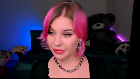 Snapshot of evaharve chatting on 01/18/25, 06:21 Eva online show from 01/18/25, 06:21