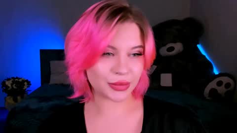 Snapshot of evaharve chatting on 02/15/25, 12:48 Eva online show from 02/15/25, 12:48