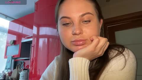 Snapshot of evahazardd chatting on 09/28/25, 09:47 EvaHazard online show from 09/28/25, 09:47