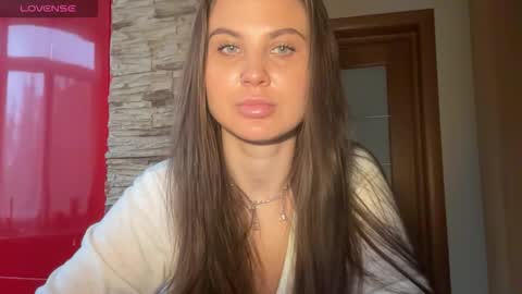 Snapshot of evahazardd chatting on 10/26/25, 11:05 EvaHazard online show from 10/26/25, 11:05