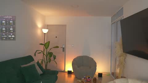 Snapshot of evajacksss_ chatting on 01/17/25, 10:01 evajacksss_ online show from 01/17/25, 10:01