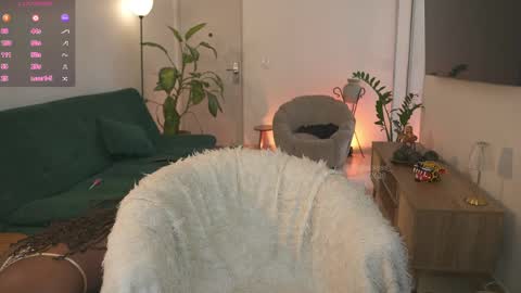 evajacksss_ online show from 05/23/26, 05:39