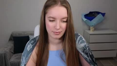 Snapshot of evajuly chatting on 12/30/24, 06:09 Eva online show from 12/30/24, 06:09