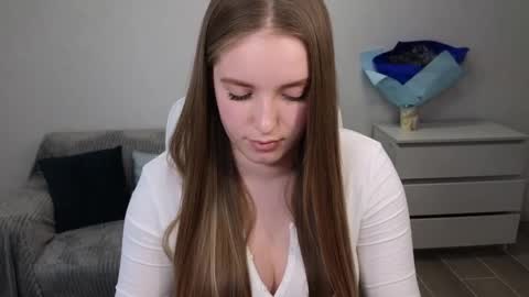 Snapshot of evajuly chatting on 01/01/25, 03:03 Eva online show from 01/01/25, 03:03