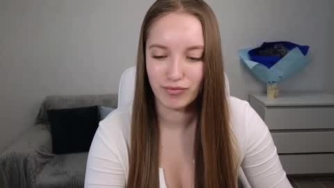 Snapshot of evajuly chatting on 01/17/25, 08:02 Eva online show from 01/17/25, 08:02