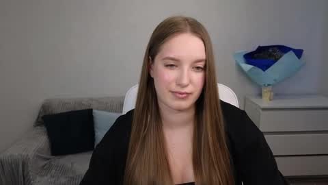 Snapshot of evajuly chatting on 01/22/25, 09:13 Eva online show from 01/22/25, 09:13