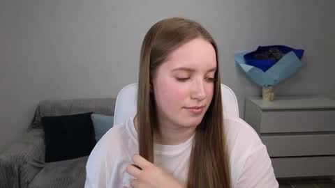 Snapshot of evajuly chatting on 01/25/25, 05:51 Eva online show from 01/25/25, 05:51