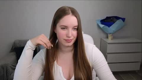 Snapshot of evajuly chatting on 02/02/25, 06:20 Eva online show from 02/02/25, 06:20