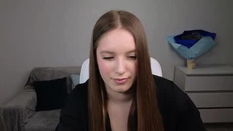 Snapshot of evajuly chatting on 02/24/25, 04:04 Eva online show from 02/24/25, 04:04