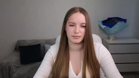 Snapshot of evajuly chatting on 02/28/25, 08:20 Eva online show from 02/28/25, 08:20