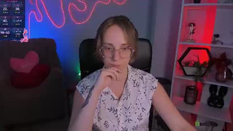 Snapshot of evalora_vei chatting on 07/18/26, 07:17 evalora online show from 07/18/26, 07:17