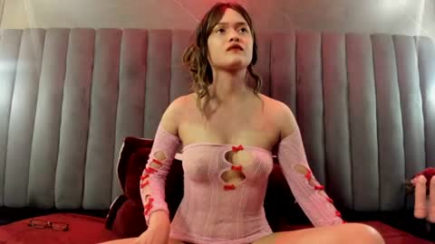 evalouisex_ online show from 06/28/26, 08:48
