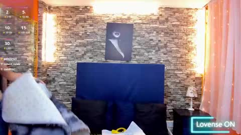 Eva online show from 02/09/25, 07:52