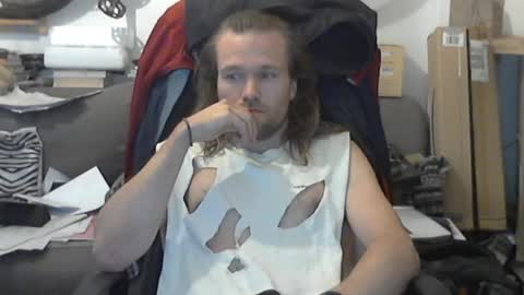 Han online show from 03/23/26, 05:17